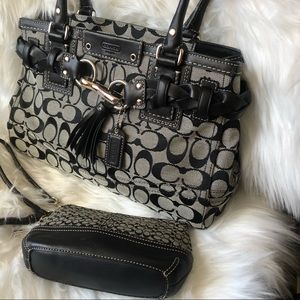 CoachCanvas Bundle Hand bag and wristlet